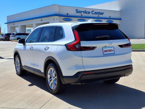 Used 2024 Honda CR-V EX-L image 2