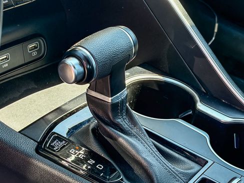 Used 2022 Kia K5 GT-Line FWD image 19