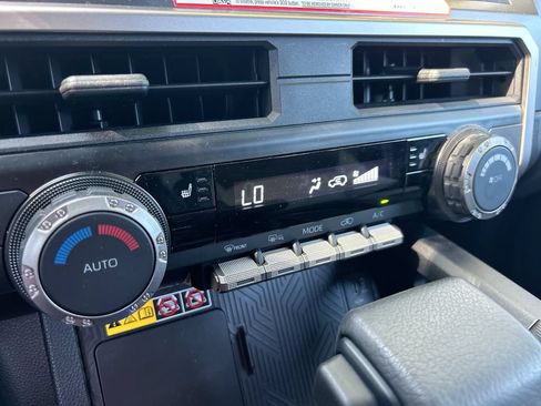 Certified 2025 Toyota 4Runner TRD Off-Road AWD/4WD image 23