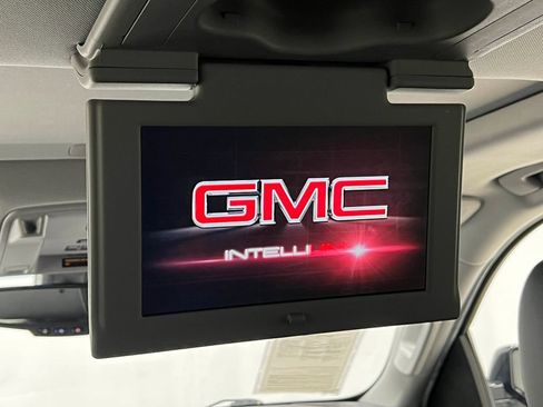 Used 2019 GMC Yukon XL SLT w/ Graphite Performance Edition AWD/4WD image 28