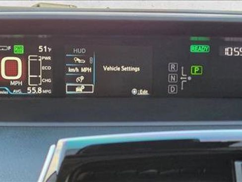 Certified 2022 Toyota Prius XLE w/ Advanced Technology Package image 11