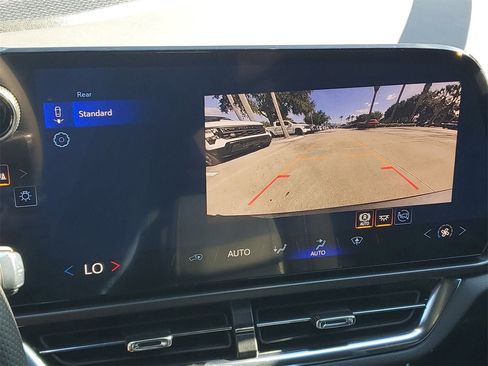 New 2026 Chevrolet Equinox EV LT image 22