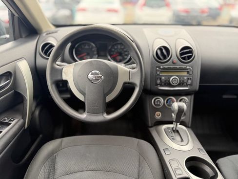 Used 2015 Nissan Rogue S AWD/4WD image 5