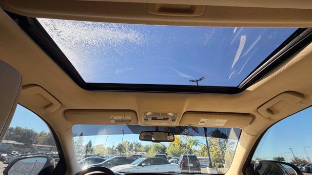 Used 2015 Toyota Highlander XLE AWD/4WD image 15