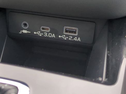 Certified 2025 Subaru Outback Onyx Edition image 31