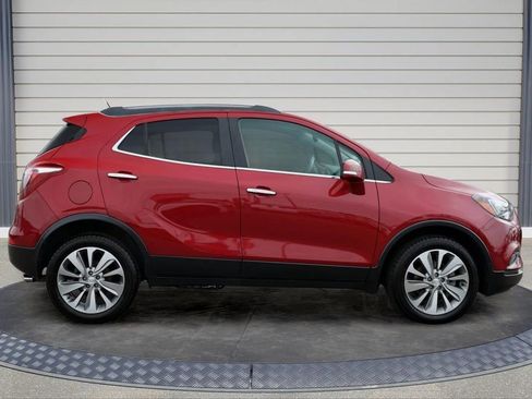 Used 2017 Buick Encore Essence image 8