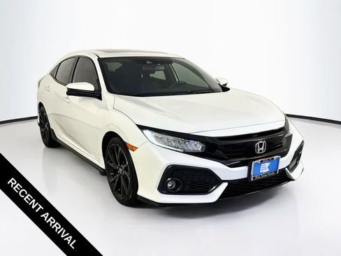Used 2019 Honda Civic Sport Touring image 1