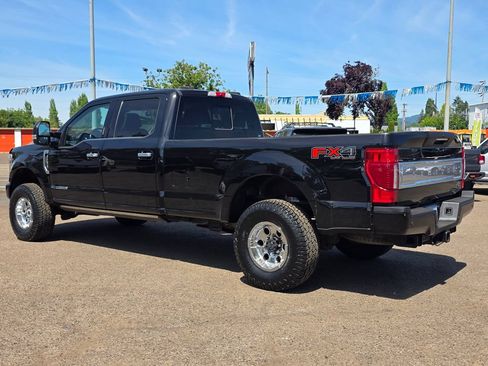 Used 2020 Ford F350 Limited w/ FX4 Off-Road Package AWD/4WD image 2