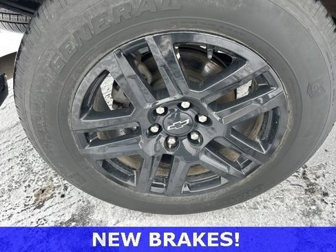 Certified 2021 Chevrolet Silverado 1500 Custom w/ Rally Edition image 9