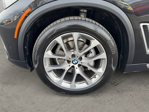 Used 2019 BMW X5 xDrive40i w/ Convenience Package image 9