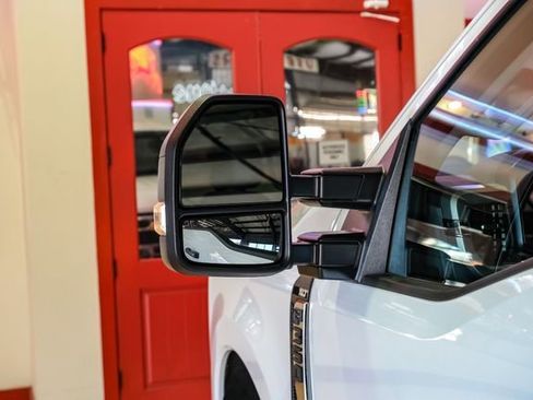 Used 2025 Ford F350 XLT image 38