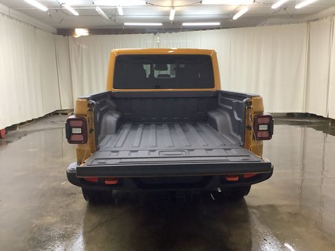 New 2026 Jeep Gladiator Mojave w/ Safety Group AWD/4WD image 7