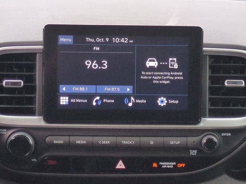 New 2026 Hyundai Venue SE FWD image 17