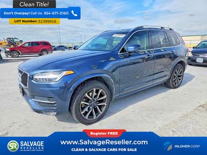 Used 2019 Volvo XC90 T5 Momentum w/ Protection Package