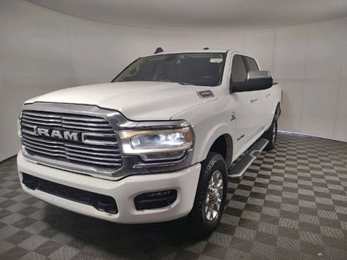 Used 2022 RAM 2500 Laramie AWD/4WD image 5