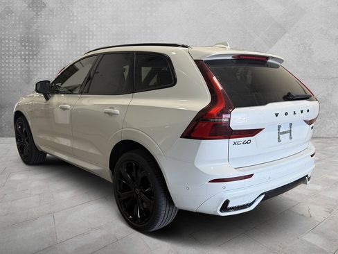 New 2026 Volvo XC60 T8 Ultra w/ Climate Package AWD/4WD image 5