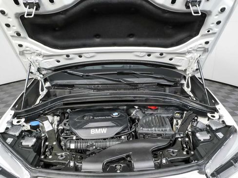 Used 2018 BMW X1 xDrive28i w/ M Sport Package AWD/4WD image 34