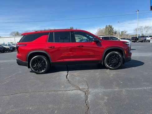 New 2026 Chevrolet Traverse LT w/ Midnight/Sport Edition image 8
