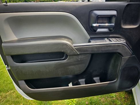 Used 2018 Chevrolet Silverado 3500 W/T w/ WT Convenience Package AWD/4WD image 13