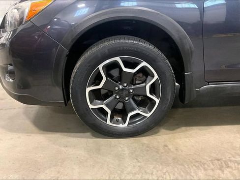 Used 2014 Subaru Crosstrek 2.0i Premium AWD/4WD image 9