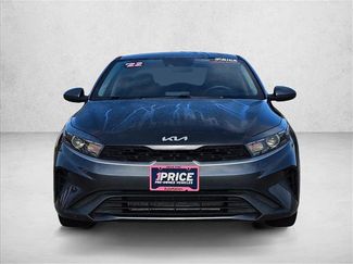 Used 2022 Kia Forte LXS FWD video 2