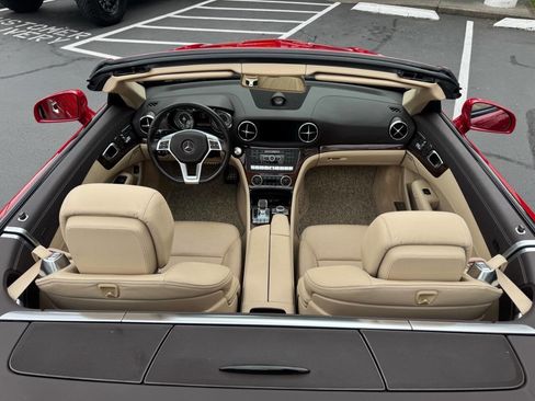 Used 2013 Mercedes-Benz SL 550 image 13