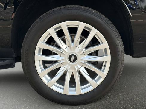 Used 2021 Cadillac Escalade ESV Luxury image 15