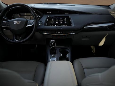 Certified 2023 Cadillac XT4 Luxury w/ Driver Awareness Package image 26