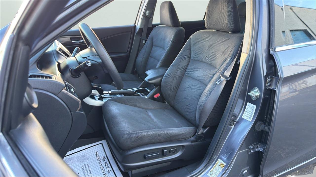 Used 2016 Honda Accord EX image 12