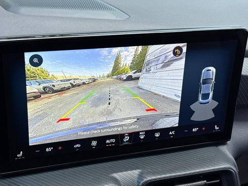 Used 2024 Ford Mustang GT w/ GT Performance Package image 17