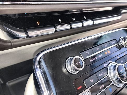 Used 2024 Lincoln Navigator L Black Label image 20