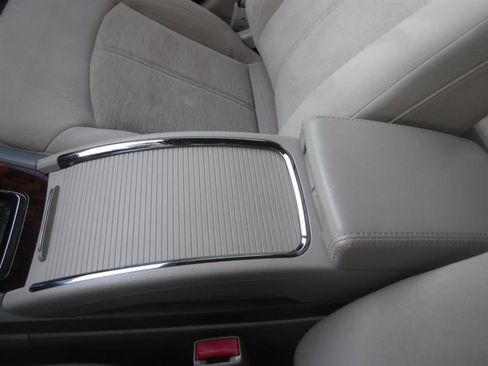 Used 2012 Buick LaCrosse Convenience image 40