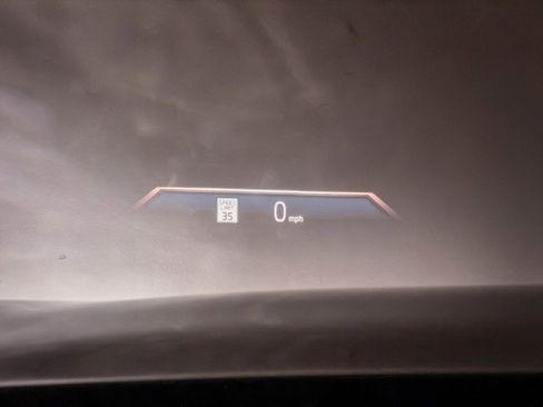 Used 2025 BMW 760i xDrive w/ Executive Package AWD/4WD image 76