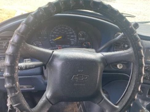Used 2000 Chevrolet Astro RWD image 6