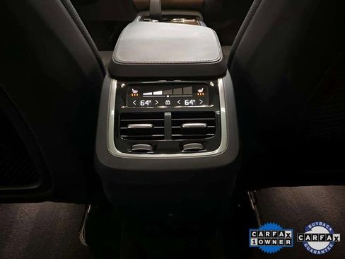 Used 2025 Volvo XC90 B6 Plus image 75