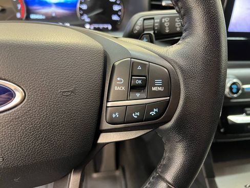 Used 2020 Ford Explorer XLT w/ Comfort Package image 20