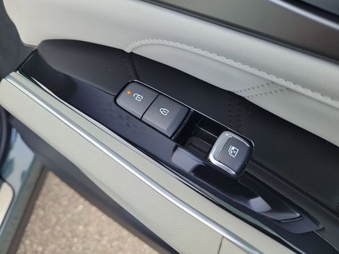 New 2026 Kia Sorento SX Prestige AWD/4WD image 11