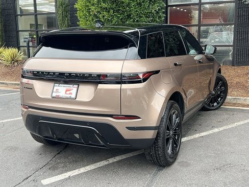 Used 2024 Land Rover Range Rover Evoque S image 12