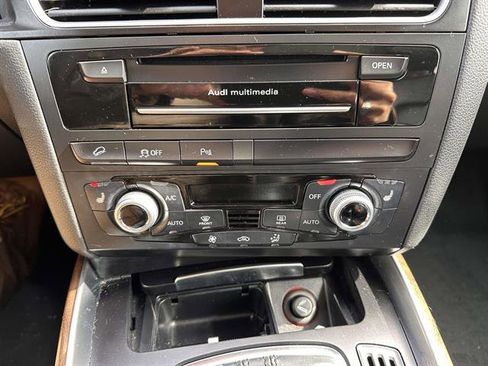 Used 2017 Audi Q5 2.0T Premium Plus w/ Technology Package image 35