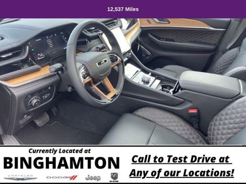 Used 2022 Jeep Grand Cherokee Summit image 9