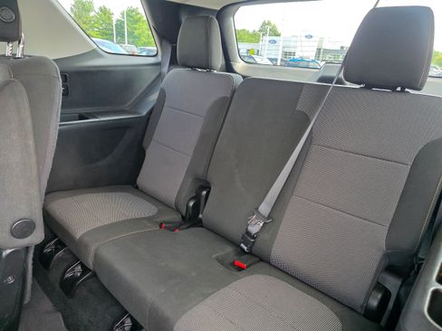 Used 2018 Chevrolet Traverse LT AWD/4WD image 8