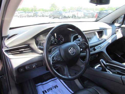 Used 2019 Buick Enclave Avenir w/ Avenir Technology Package AWD/4WD image 13