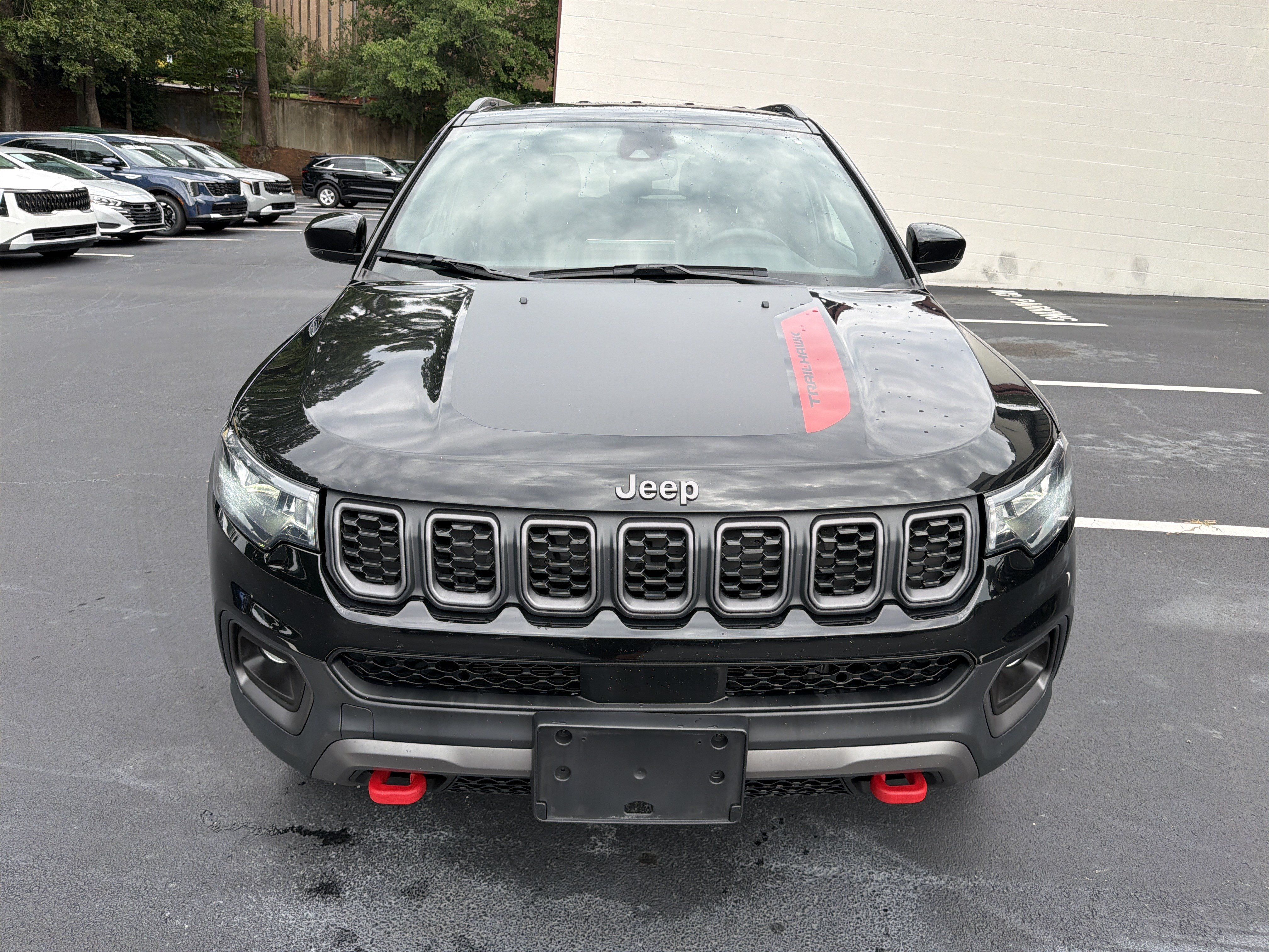 Used 2024 Jeep Compass Trailhawk AWD/4WD image 2
