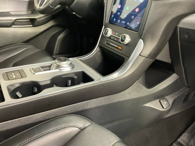 Used 2022 Ford Edge Titanium AWD/4WD image 19