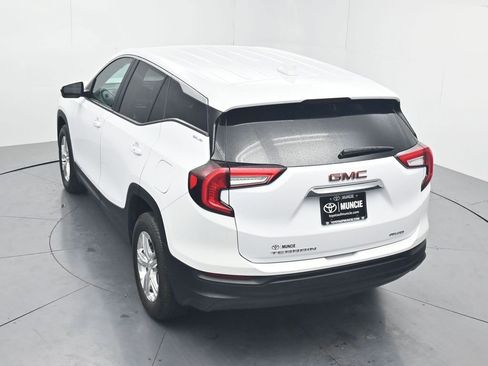 Used 2024 GMC Terrain SLE AWD/4WD image 58
