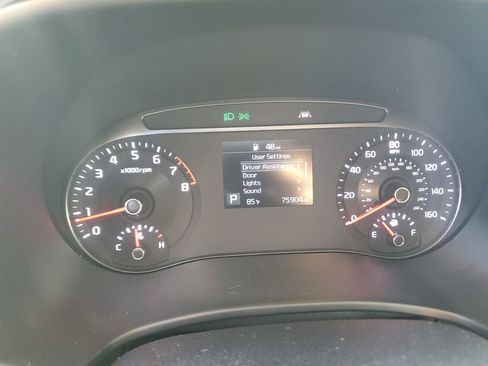 Used 2021 Kia Soul EX image 34