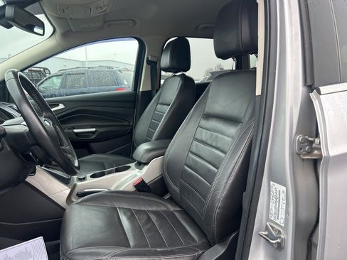 Used 2013 Ford Escape SEL w/ Class II Trailer Tow Pkg image 8