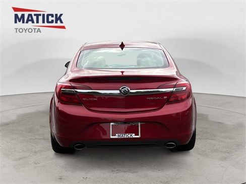 Used 2015 Buick Regal Premium w/ Experience Buick Package image 6