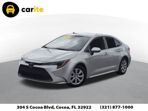 Used 2022 Toyota Corolla LE FWD image 1