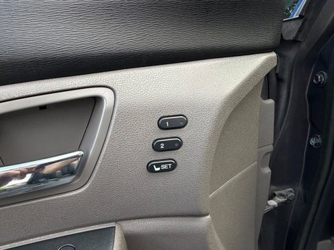 Used 2016 Honda Odyssey Touring image 40